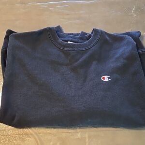 VINTAGE Champion Men's Black Sweater👕